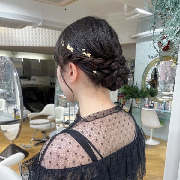 【お呼ばれヘア】