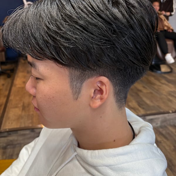 ショートセンターパート|SKY FIELD HAIR