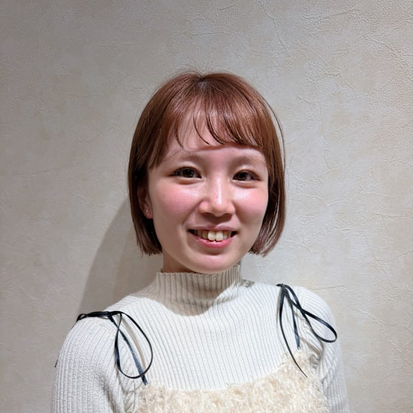 Vista by MODE K's【ヴィスタバイモードケイズ】のスタッフ紹介。堀岡　沙弥香