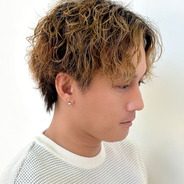 波巻きツイストスパイラルパーマ|Ash 十日市場店