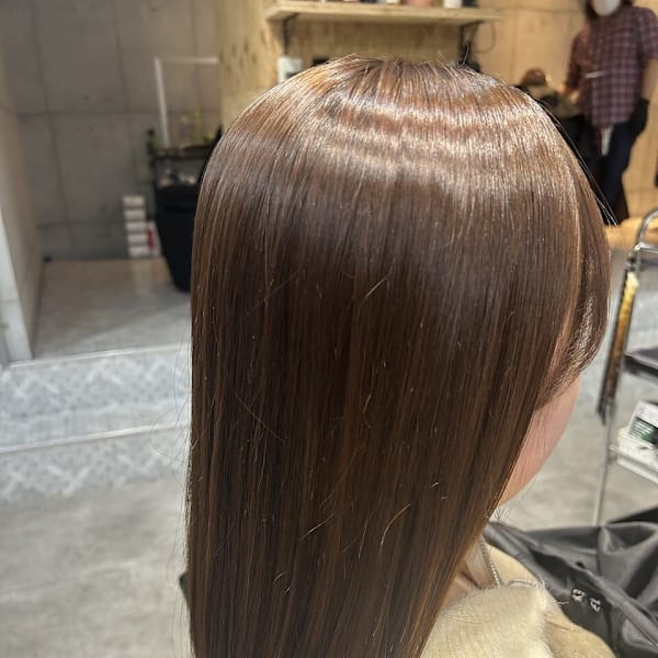 艶感しっかり☆ティアラ縮毛矯正|newi 池袋