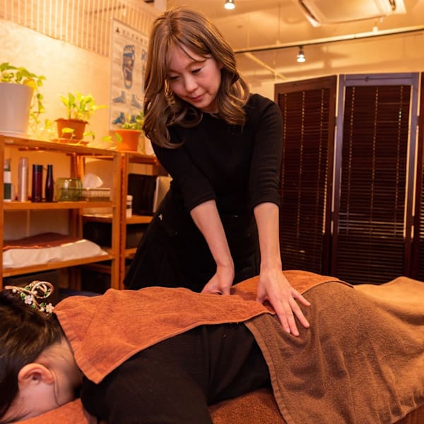 小林　ゆかり|エフブンノイチ