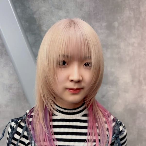 インナーカラー　デザインカラー　ブリーチカラー　原宿/表参道