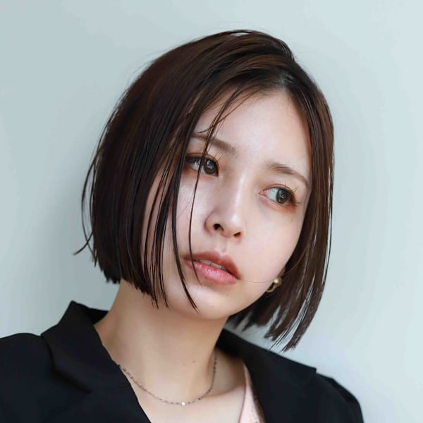 大人ストレートボブ