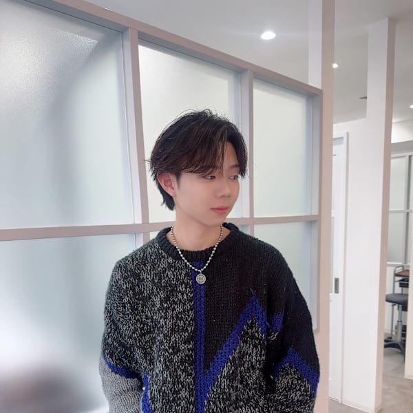 岩槻　李恩|仙台 美容室 loki 髪質改善 個室サロン4月 OPEN