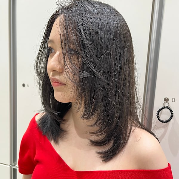 ミディアムレイヤー/顔周りレイヤー|VANESSA