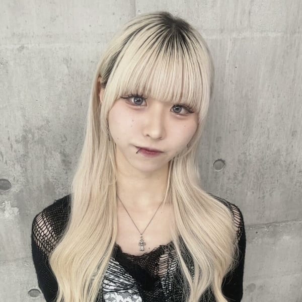 KURUMI|ONE's Chloe 原宿店 ケアブリーチ/ダブルカラー/インナーカラー