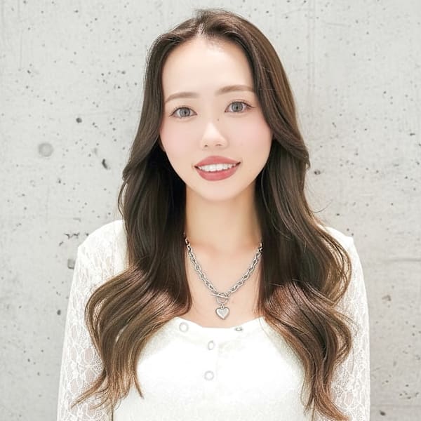 NYNY 垂水店【ニューヨークニューヨーク タルミテン】のスタッフ紹介。児島 葉月