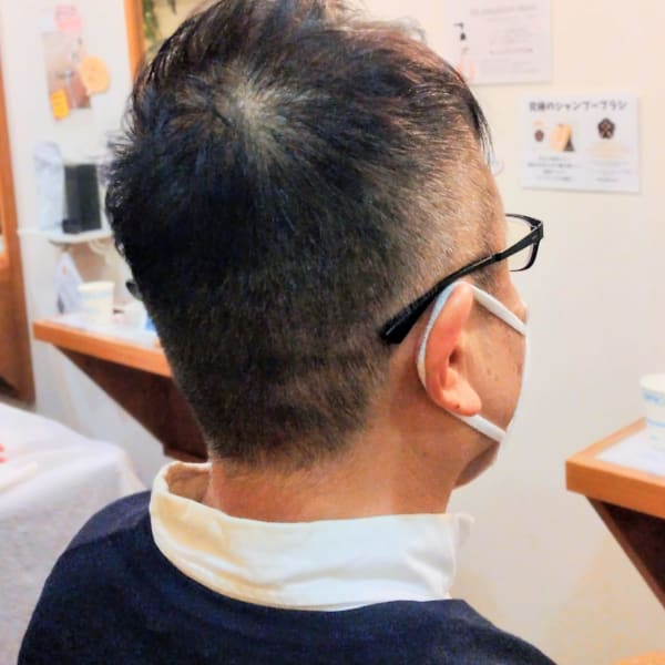 30代40代50代　刈り上げベリーショート