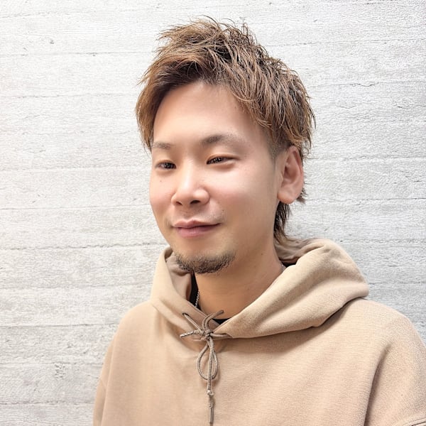 上田 優|髪質改善個室サロンprimoCサロン綾瀬美容院