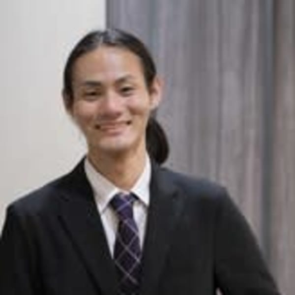 グレイスフルバーバー プラチナム【グレイスフルバーバー プラチナム】のスタッフ紹介。大岩 暉弥