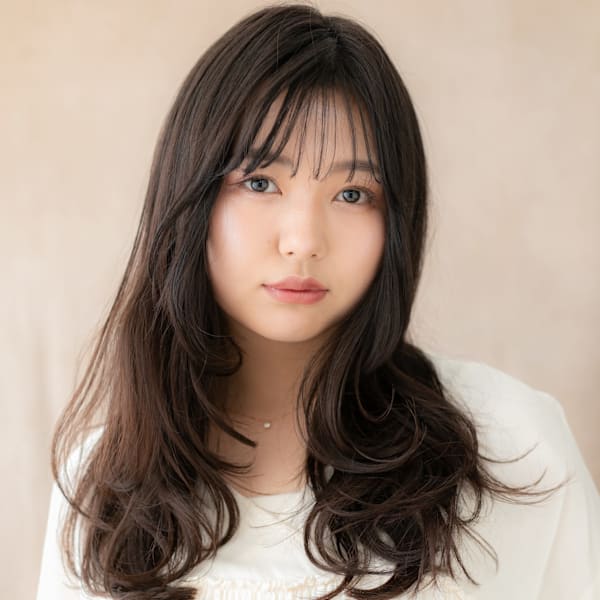 黒髪エアウェーブパーマ大人巻き小顔ゆるふわロング30代40代