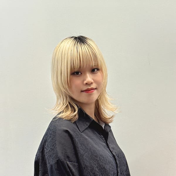 CHARLES DESSIN 北堀江店【シャウルデッサン キタホリエテン】のスタッフ紹介。湖香