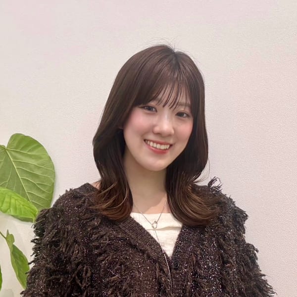 Bonheur 西宮北口店【ボヌール ニシノミヤキタグチ】【ボヌール ニシノミヤキタグチ】のスタッフ紹介。川上 京香