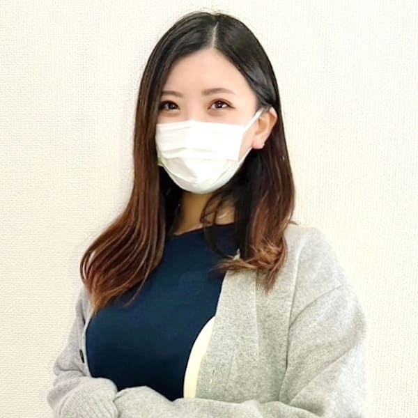 ドライヘッドスパ専門店 ヘッドミントVIP 目黒店【ドライヘッドスパセンモンテン ヘッドミントビップ メグロテン】のスタッフ紹介。メグ