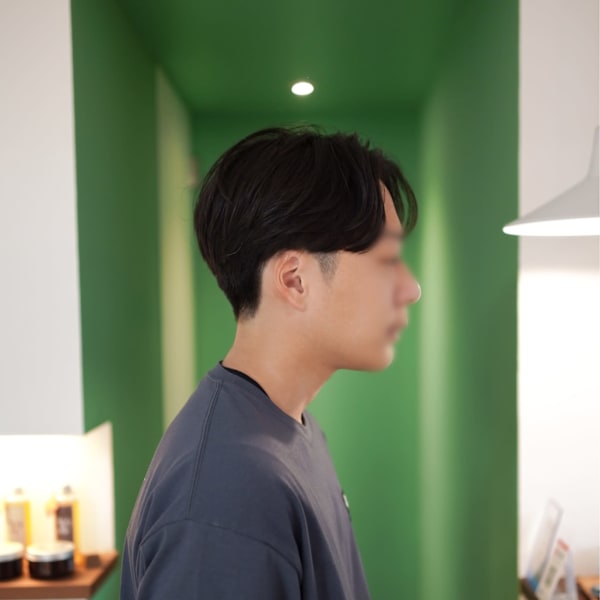 高校生メンズカット！センターパート＋２ブロック|ananda