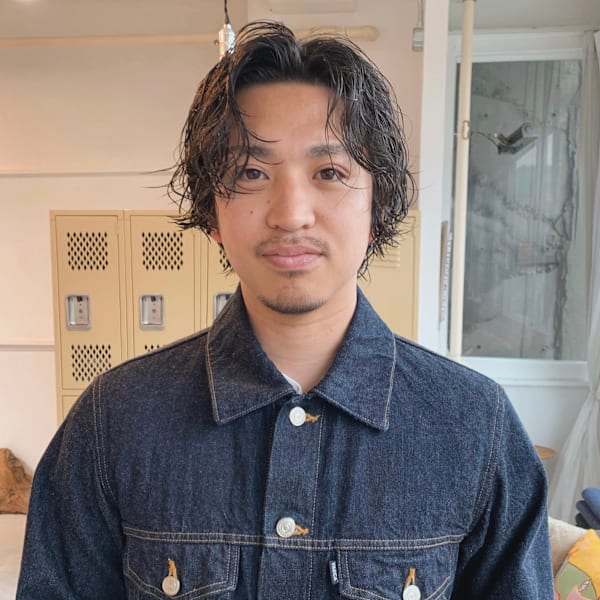 センターパート大人色気パーマラルフカールスサーフカール