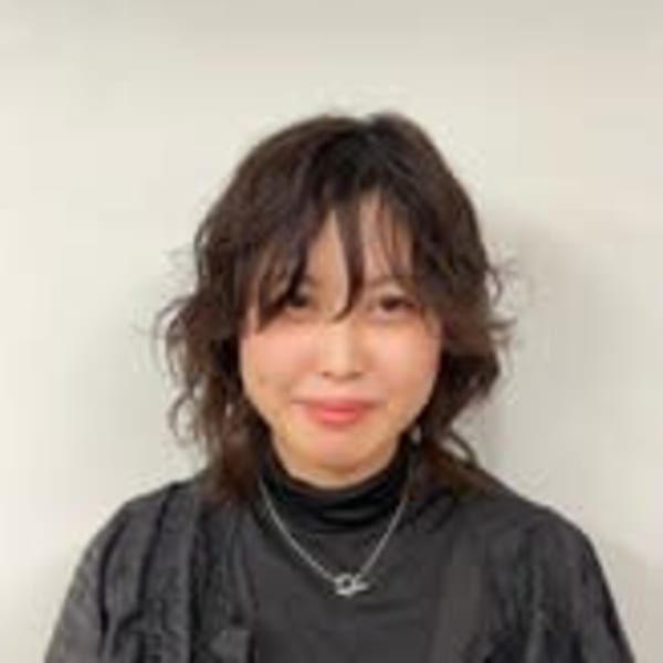 ERI|Rosso Hair&SPA 香椎宮前店