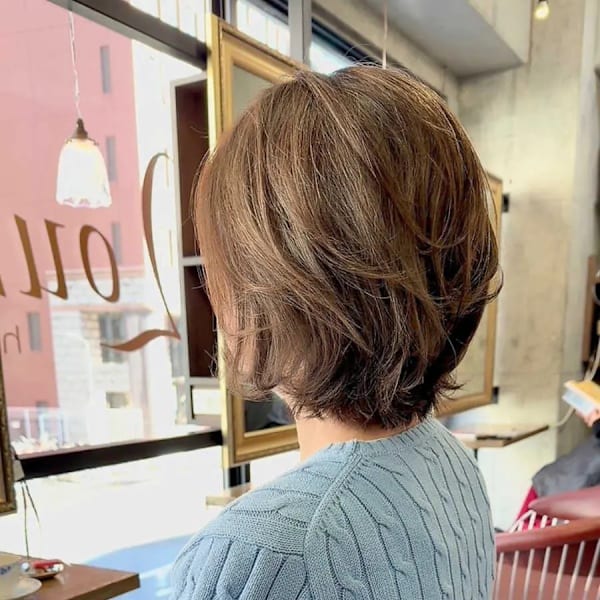 明るい白髪染め　ブリーチハイライト