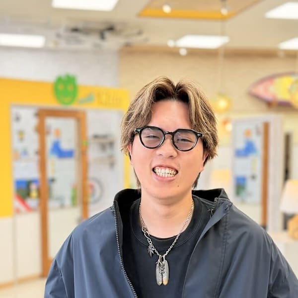 四元 勝利|HAIR & MAKE EARTH 鹿児島天文館店