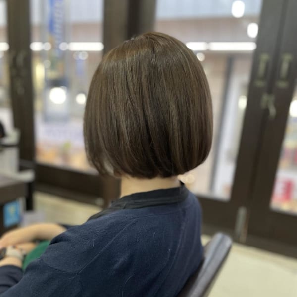 グレージュボブ|Stilla an