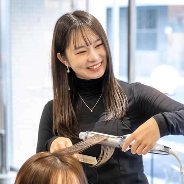 DOUBLE【ダブル】のスタッフ紹介。立花美咲