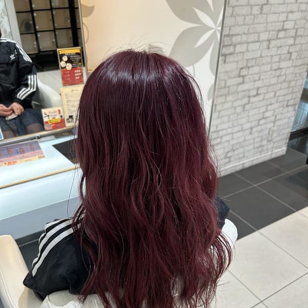 ブリーチなしで透明感抜群チェリーレッド|NYNY 姫路本店