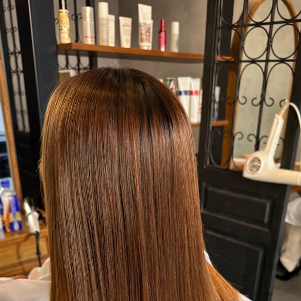 TOKIO縮毛矯正ミディアムロング カラー10レベル