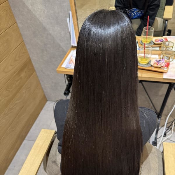 プレミアムトリートメント＋カット|半個室型美容室 Sourire 春日千歳町店