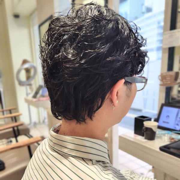 くせ毛をいかしたウルフショート|VISAGE fine【ヴィサージュ ファイン】