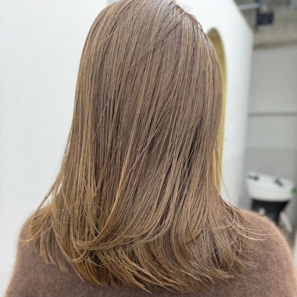 『ROW横浜』潤い艶カラー