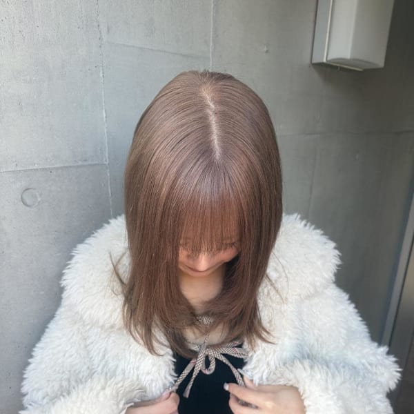 ミルクティーベージュ/ベージュ/ブリーチ|ARCANA 明治神宮前 表参道 原宿