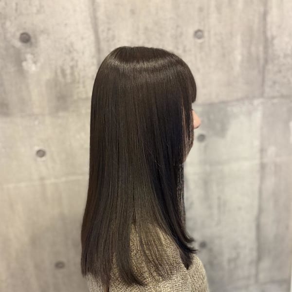 透明感オリーブグレージュ《ARCH Mayu》|ARCH