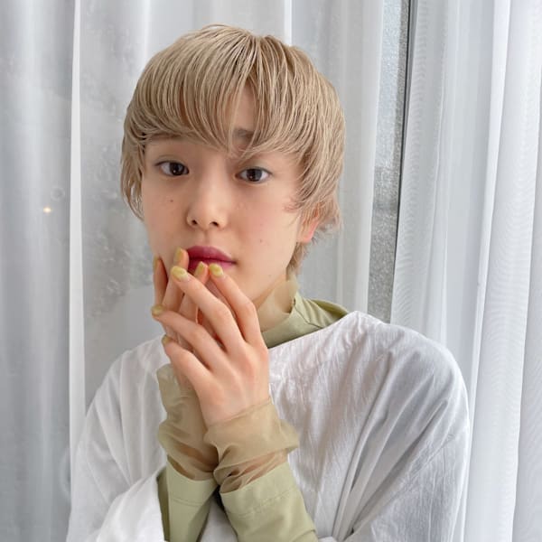 ブロンドショート/ベリーショート/ショート/ホワイトベージュ