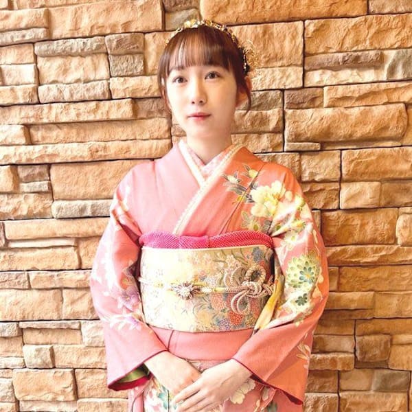 二十歳の集いシニヨンヘア