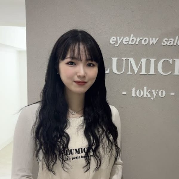 眉毛/アイブロウサロンLUMICIA.-TOKYO-大阪天王寺店【眉毛専門店】【マユゲ アイブロウサロン ルミシアトウキョウ オオサカテンノウジテン マユゲセンモンテン】のスタッフ紹介。ナツハ マユゲ