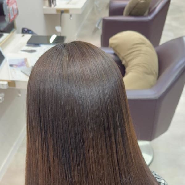 酸性ストレート！自然なストレートヘアに