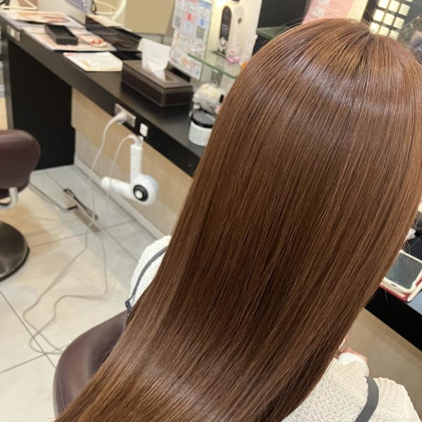 レイヤーロング美髪くびれワンカールシルキーベージュ