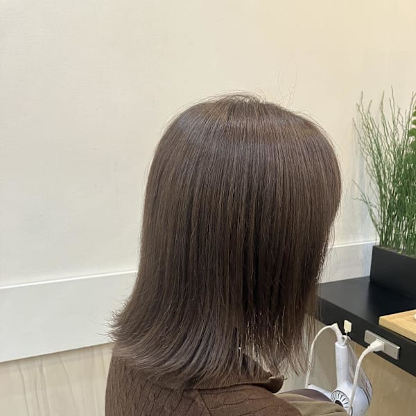 レイヤーボブ美髪くびれワンカールシルキーベージュ