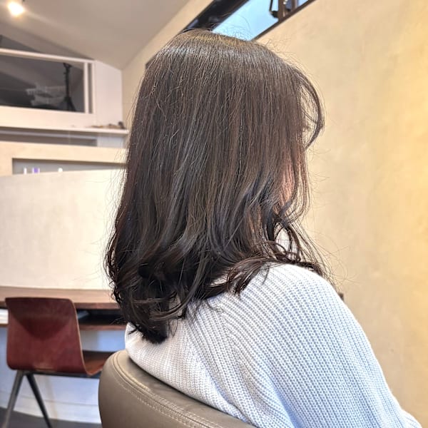roost hair style