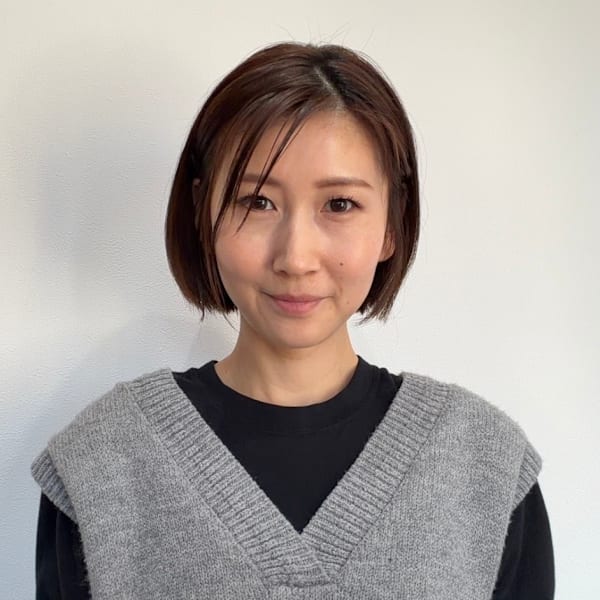 hair lounge MiU【ヘアラウンジ ミウ】のスタッフ紹介。氏原みのり