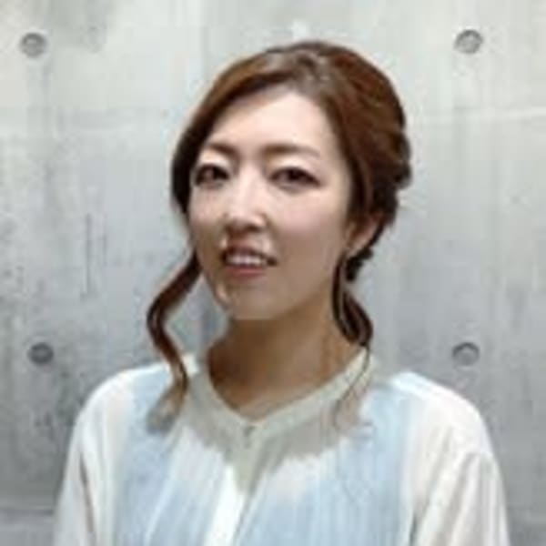 柳瀬　陽菜|HAIR & MAKE EARTH 福岡天神赤坂店