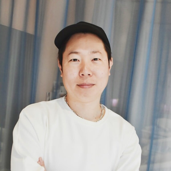 Chere azuri 狭山店【チェレ】【チェレ アズーリ サヤマテン】のスタッフ紹介。青山　圭 髪質改善