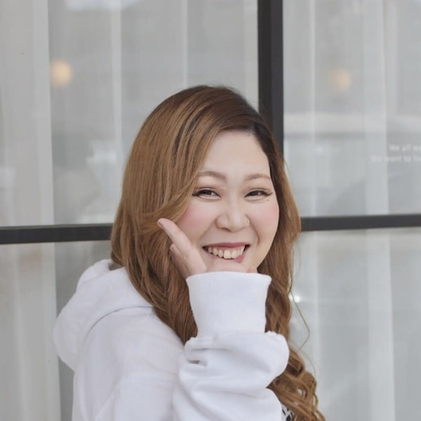 Chere azuri 狭山店【チェレ】【チェレ アズーリ サヤマテン】のスタッフ紹介。川端 杏子