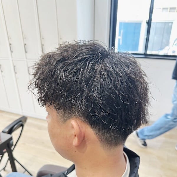 大人爽やかビジネスショートパーマ.フェード.メンズパーマ