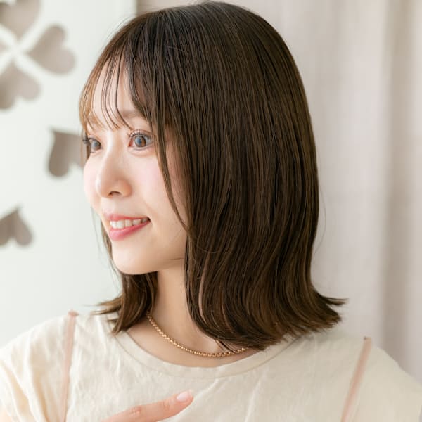 くびれミディアム小顔マレットヘアウルフボブディ20代30代