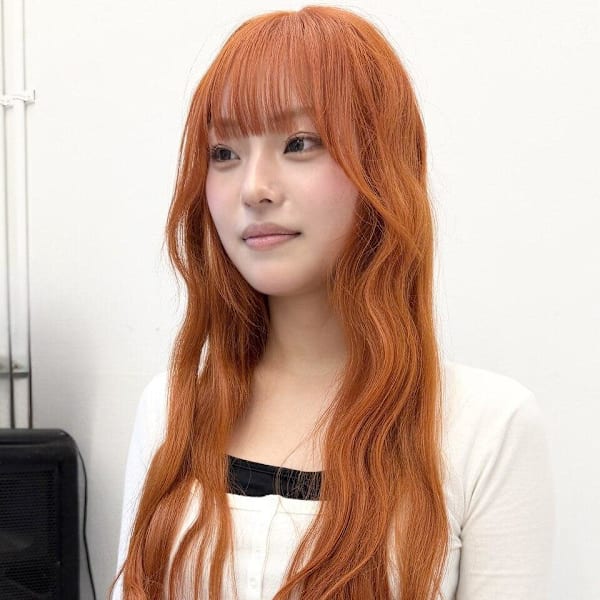 黒髪クラゲヘアーオリーブグレー小顔ココアベージュロングヘア