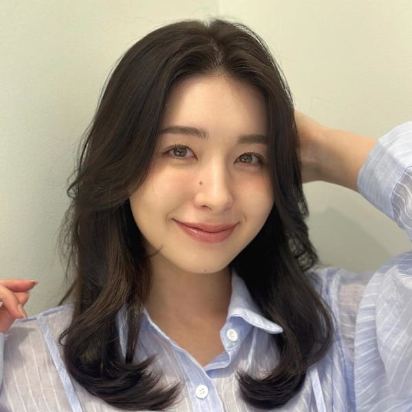 【AIR大阪】山本莉子 ミディアムレイヤー|AIR 大阪