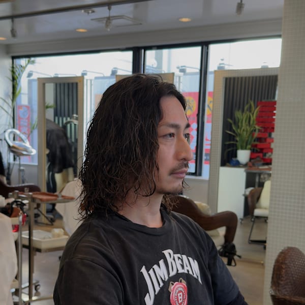西海岸ラフロングパーマ