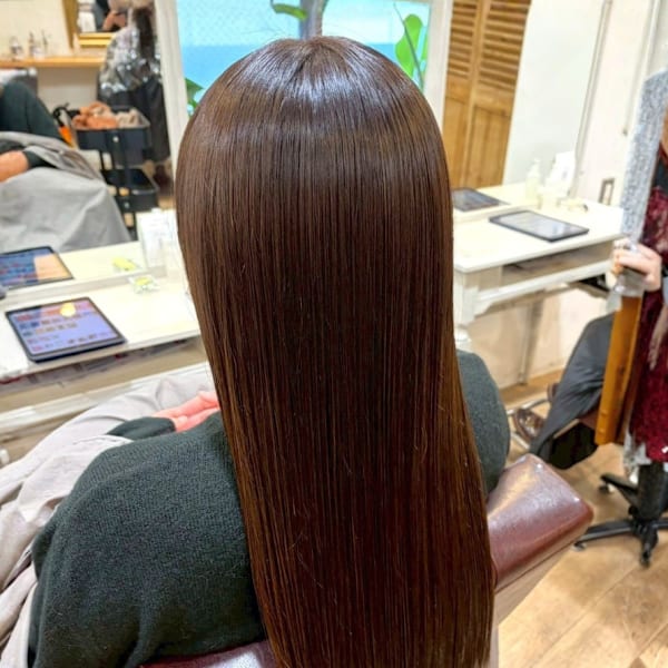 ブラウンベージュ 透明感カラー 髪質改善ストレート 20代|hair salon Rich 横須賀中央店